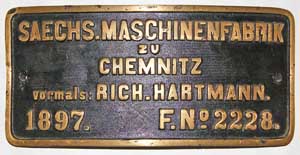 Fabrikschild Hartmann 2228, Baujahr: 1897. Messingguss mit Rand, von 89-211, ex-schs.VT,  380 x 180mm