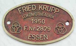 Krupp 2879, 1950, von 82 003, Messingguss, oval, Riffelgrund mit Rand