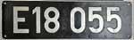 Deutschland (BRD), Lokschild der DB: E18 055, Guss-Aluminium-Groß, Seitenschild. Ein schöner Satz mit Zuglaufschildern.