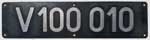 Deutschland (DDR), Lokschild der DRo: V100 010, Niet-Aluminium-Groß (NAlG).