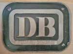 Deutschland (BRD), Eigentumsschild der DB. Aluminiumguss, flach mit Rand, Vollguss. BxH = 525 x 382 mm. Typisches Eigentumsschild von den Elektroloks der DB.