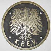 Eigentumsschild der K.P.E.V., Messingguss, Riffelgrund mit Rand
