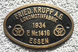 Fabrikschild Krupp, Fabriknummer: 1416, Baujahr: 1934, Messingguss mit Rand, von DRG 01 119, sptere DRo 01 528