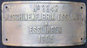 Fabrikschild Maschinenfabrik Esslingen, Esslingen. Fabriknummer: 3343, Baujahr: 1905. Messingguss rechteckig, glatt mit Rand. BxH =&nbsp;322 x 150 mm.