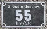Deutschland (DR), Geschwindigkeitsschild der DRG/DRB: 55 km/Std., Aluminiumguss, Riffelgrund mit Rand. Schreibweise "ss" und "km/Std.".
