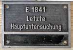 Deutschland (DR), DRG-Innenschild von der E18 41, Aluminiumguss, Riffelgrund mit Rand.