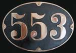 D�nemark (DSB), Lokschild der DSB: 553, Messing- / Bronzeguss, Riffelgrund mit Rand. Gattung "K", BxH = 470 x 315 mm.