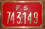Lokschild der F.S.: 743.149, Messingguss rechteckig, Riffelgrund mit Rand. BxH = 312 x 191 mm.