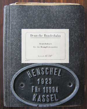 Fabrikschild und Betriebsbuch der DB 39 061, Aluguss