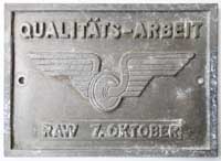 Deutschland (DDR), "Qualitätsarbeit RAW 7. Oktober" vom Führerhaus einer DRo-Dampflokomotive. BxH = 250 x 180 mm.